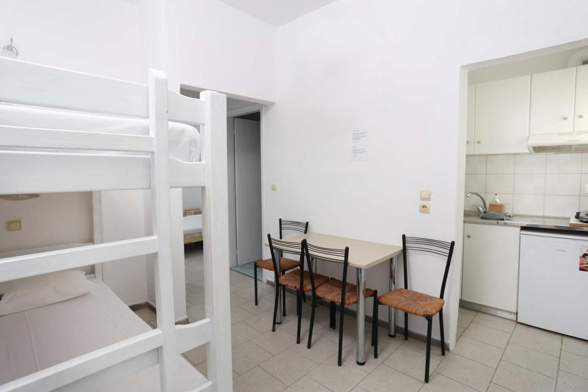 Spanos Anna's Hotel apartamentowy